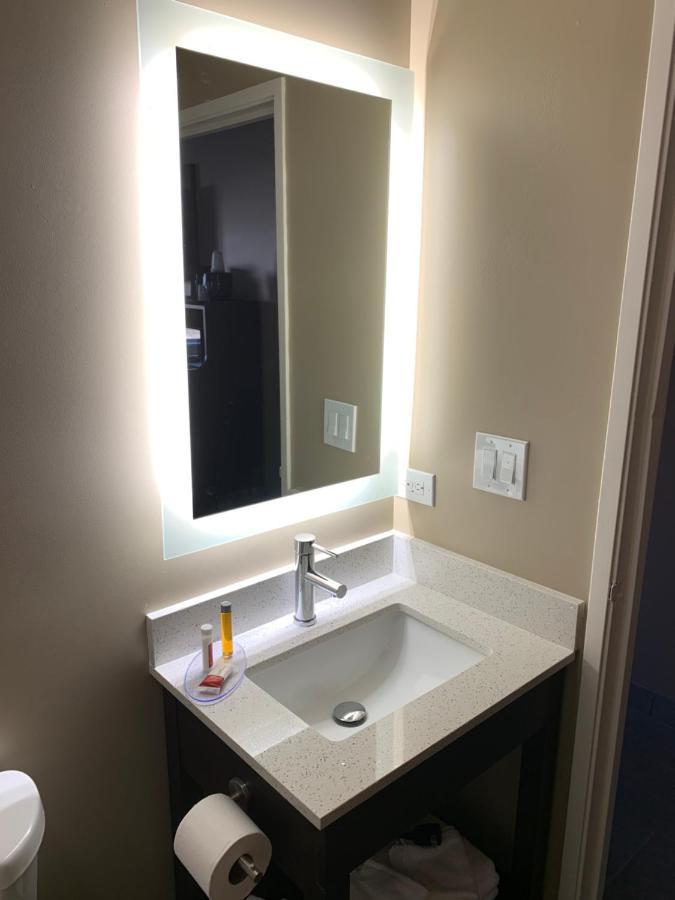 Hotel Super 8 By Wyndham Joliet Zewnętrze zdjęcie