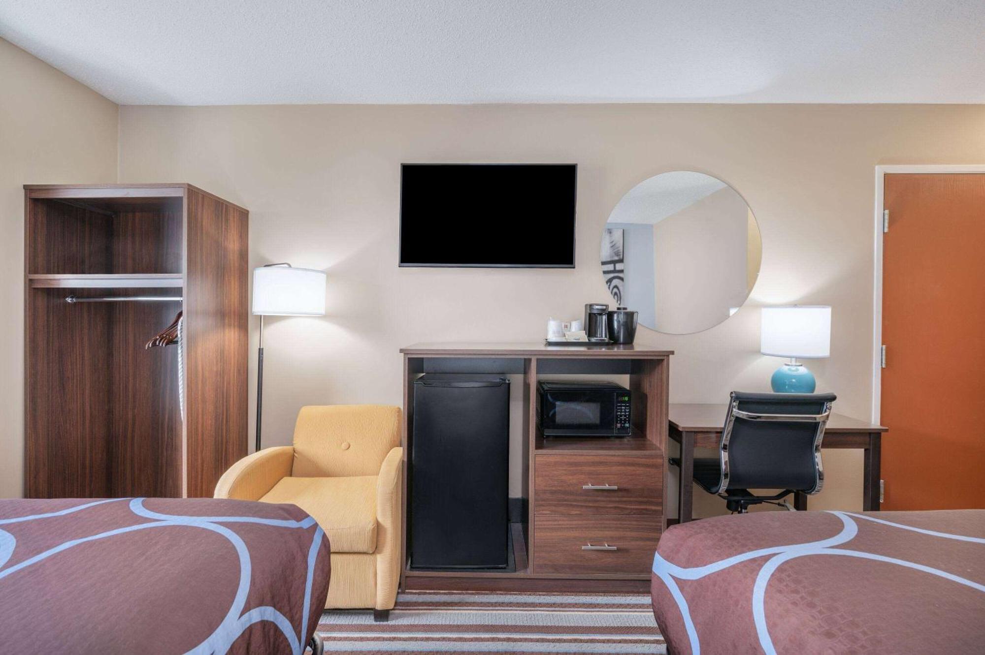 Hotel Super 8 By Wyndham Joliet Zewnętrze zdjęcie